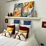 Palazzo Barone,nel Cuore Del Borgo Antico. باري
