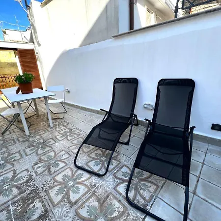 Palazzo Barone,nel Cuore Del Borgo Antico. * Bari