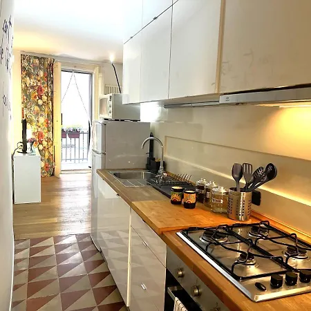 Apartment Palazzo Barone,nel Cuore Del Borgo Antico.