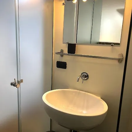 Palazzo Barone,nel Cuore Del Borgo Antico. *