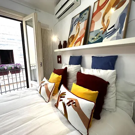 Palazzo Barone,nel Cuore Del Borgo Antico. Bari