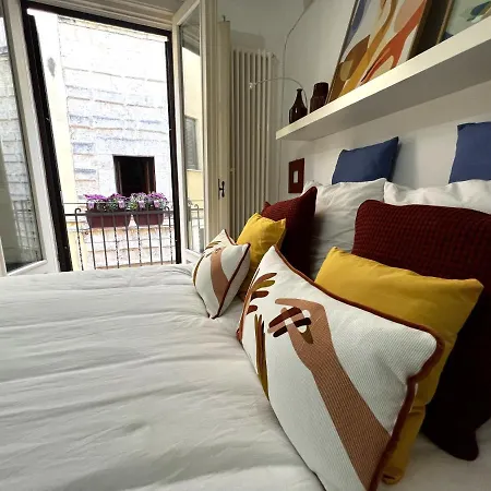 Palazzo Barone,nel Cuore Del Borgo Antico. Apartment Bari