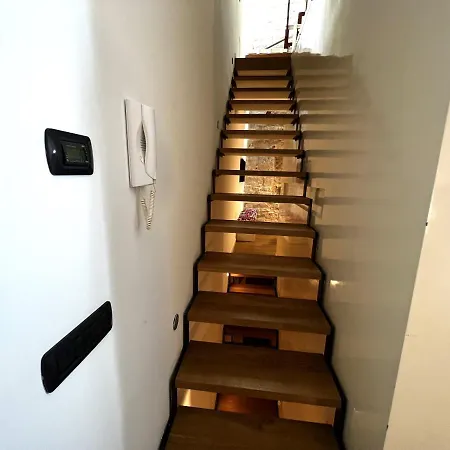 Palazzo Barone,nel Cuore Del Borgo Antico. * Bari